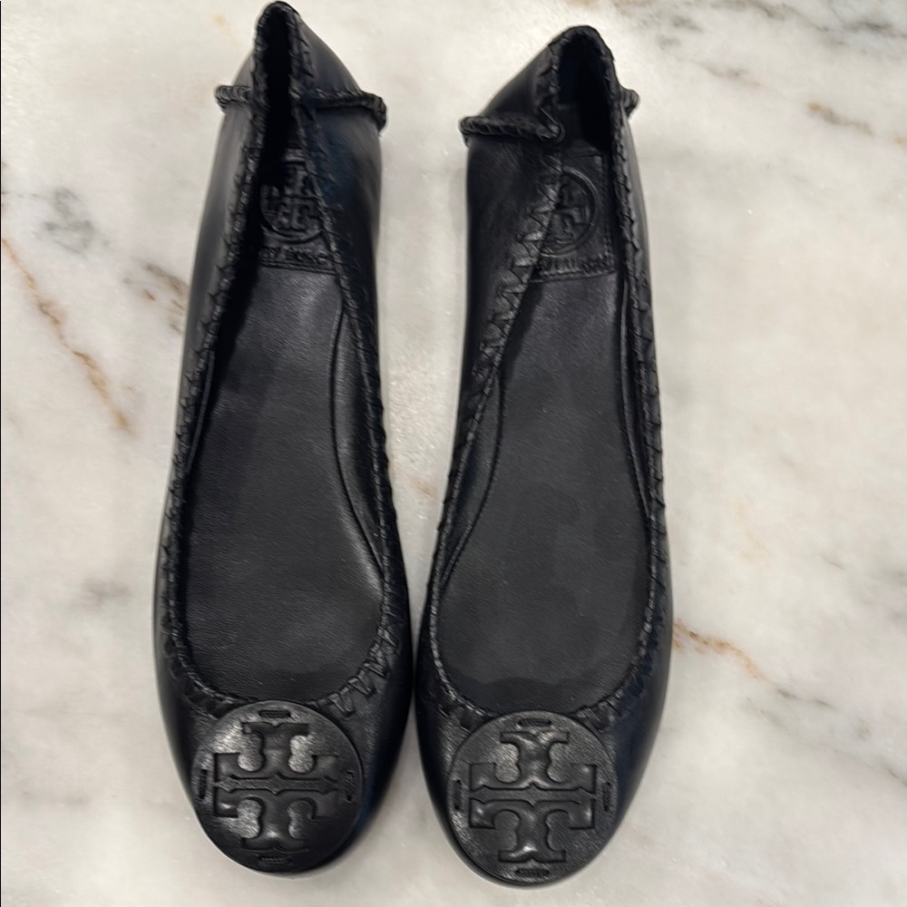 Tory Burch Black Flats Timeless Elegance